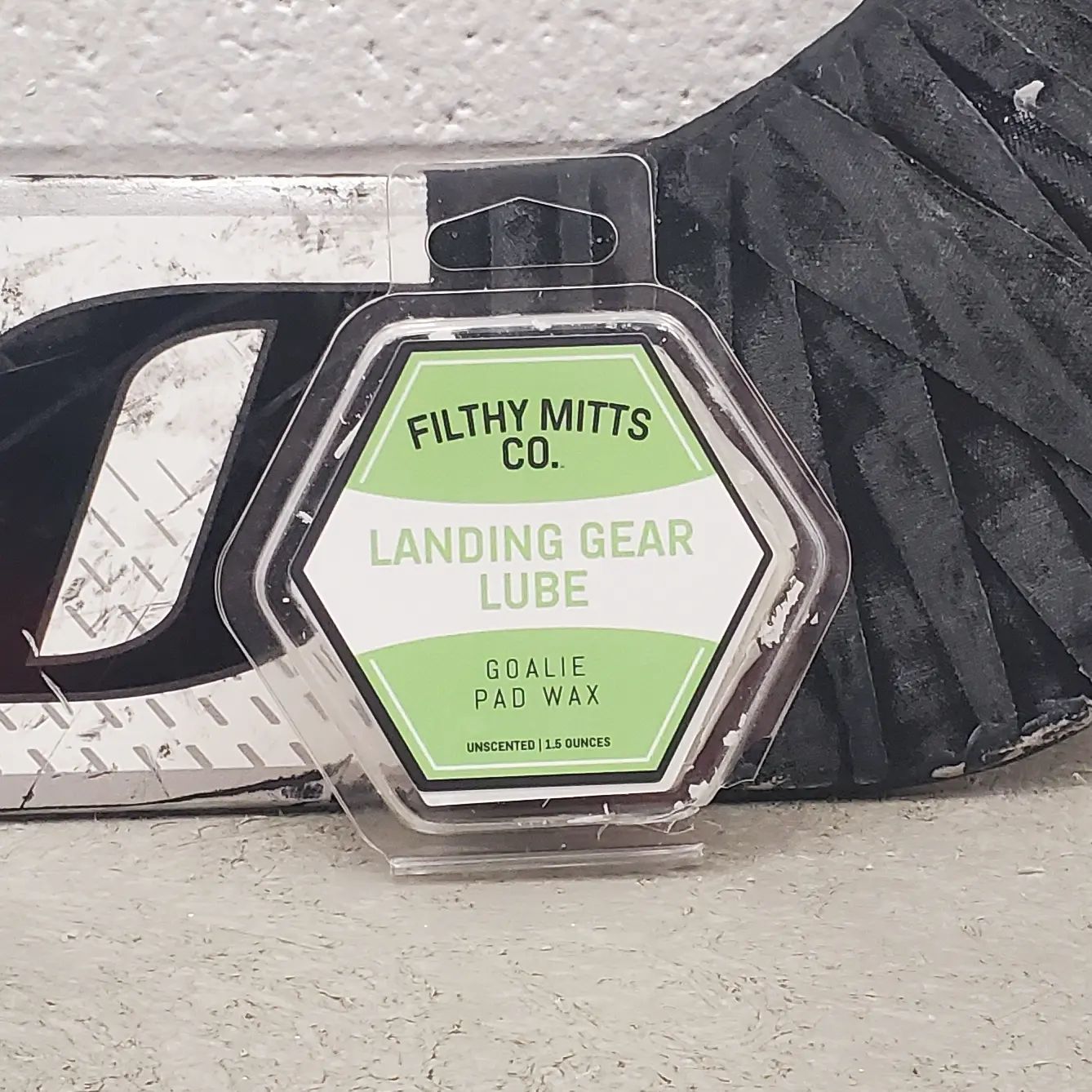 Landing Gear Lube Goalie Pad Wax